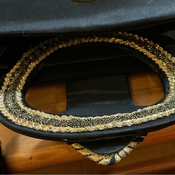 Evening black n gold bag with round handle and string for cross body bag. - Picture 2 of 7
